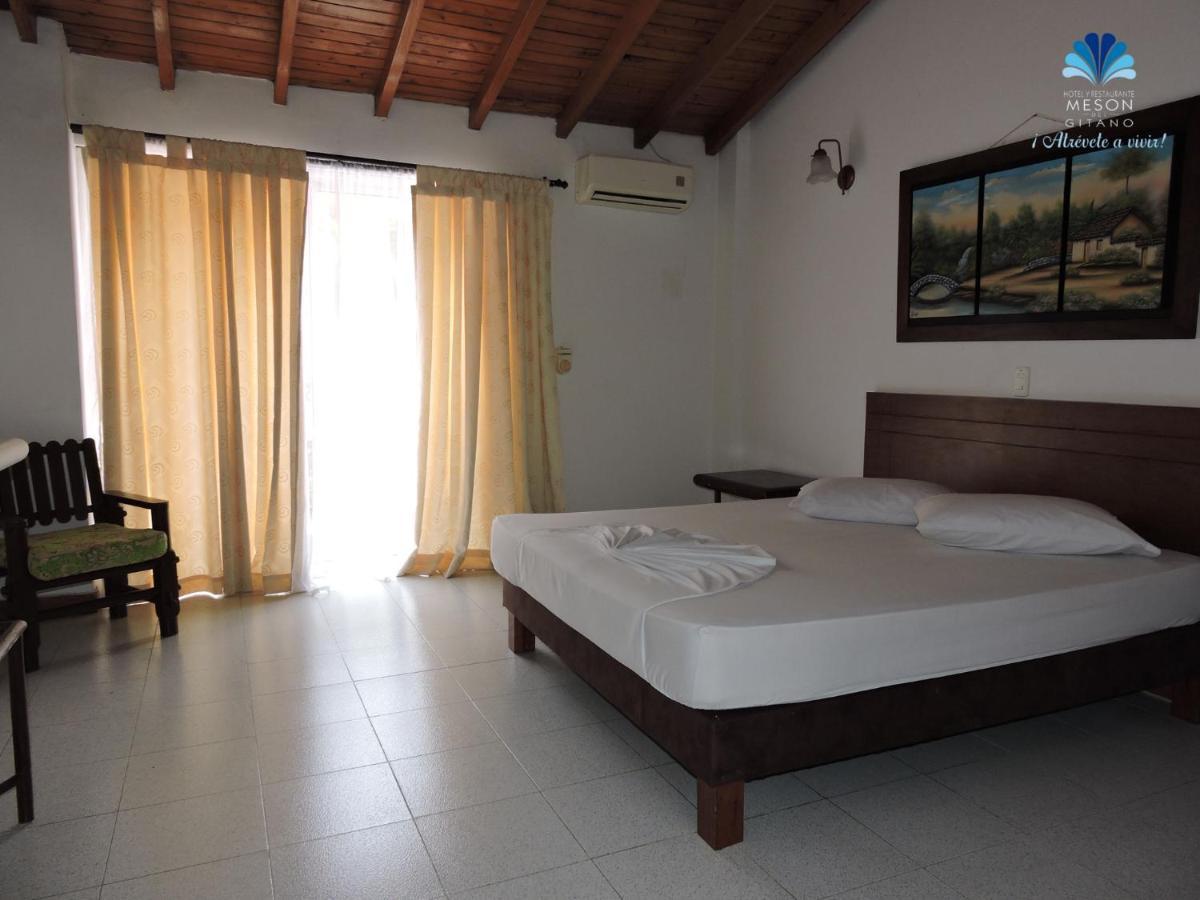 Hotel Y Restaurante Meson Del Gitano Caucasia 객실 사진