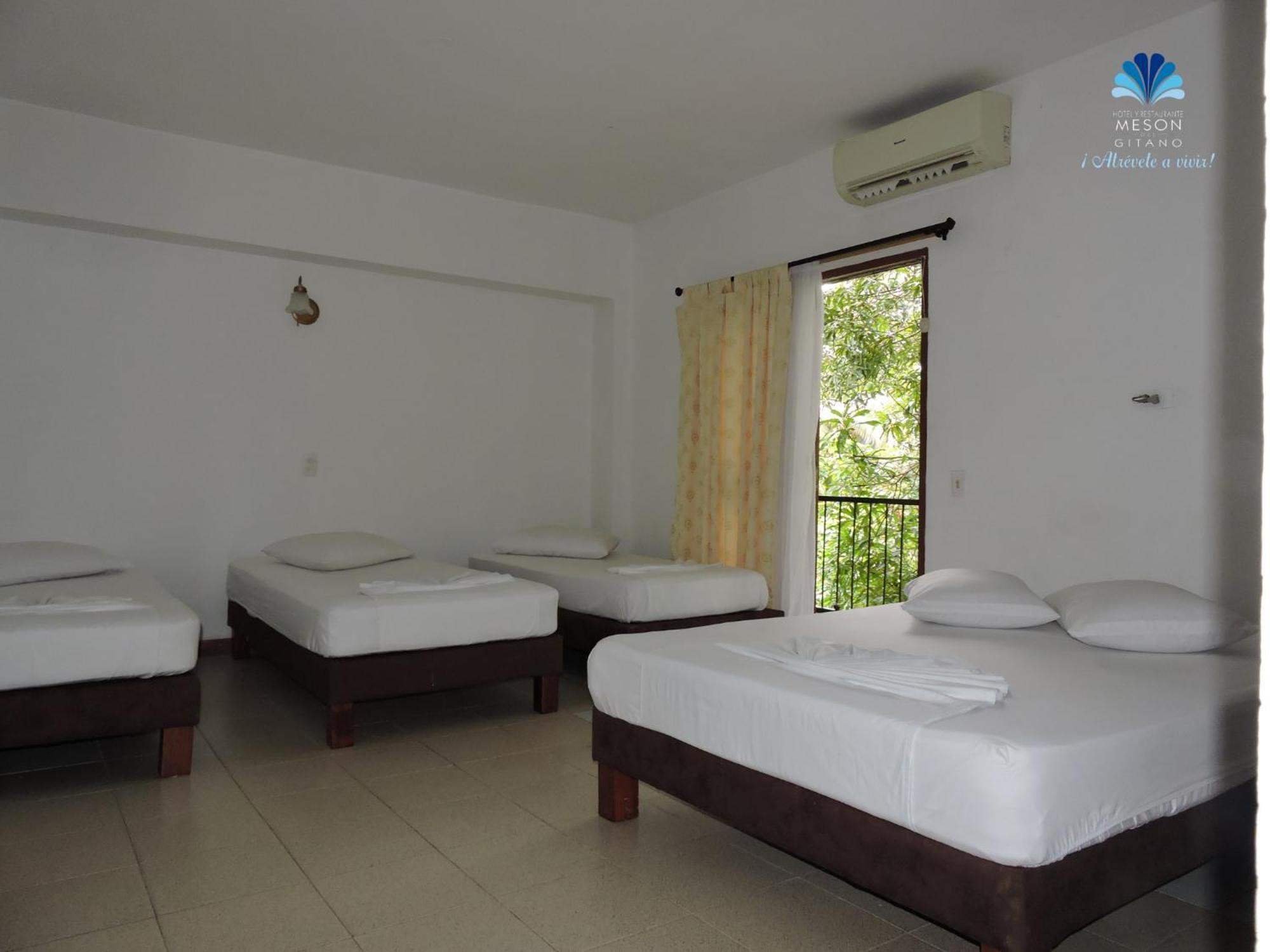Hotel Y Restaurante Meson Del Gitano Caucasia 객실 사진