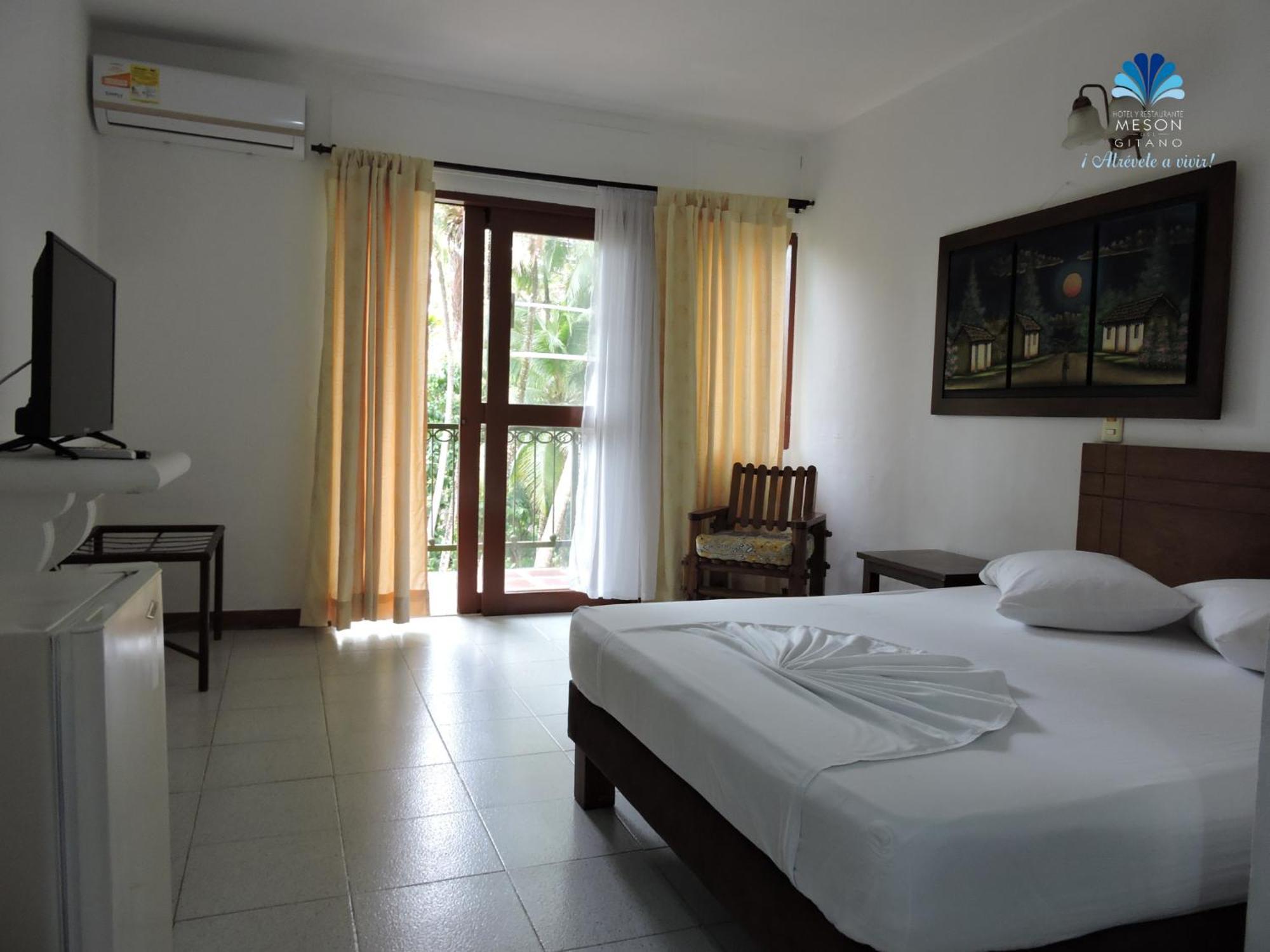 Hotel Y Restaurante Meson Del Gitano Caucasia 객실 사진